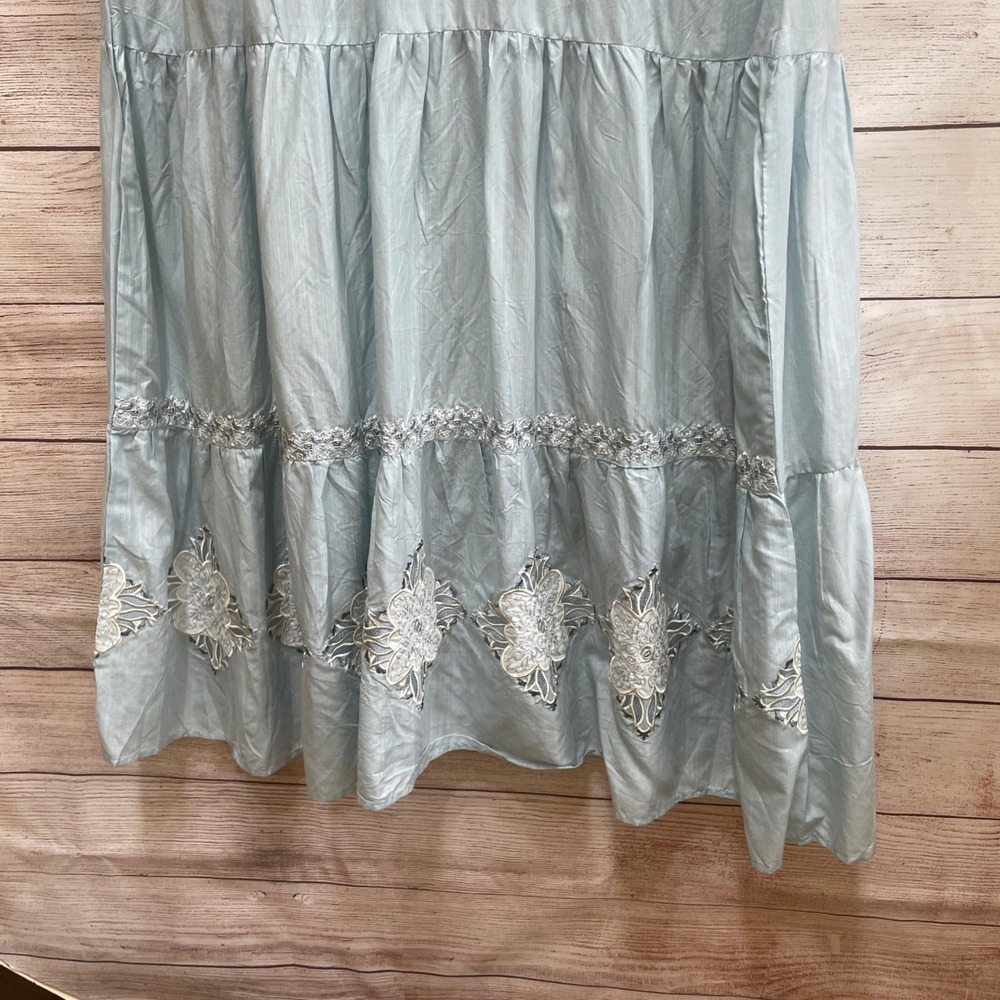 ETHNC‎ EMBROIDERED MAXI DRESS IN BABY BLUE - Picture 5 of 9